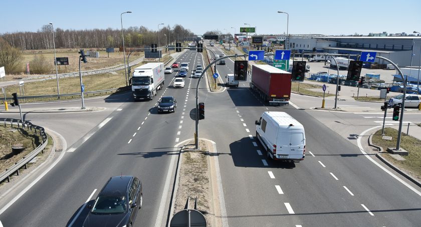 Nie wszyscy pamiętają, że mamy nowe przepisy o ruchu drogowym
