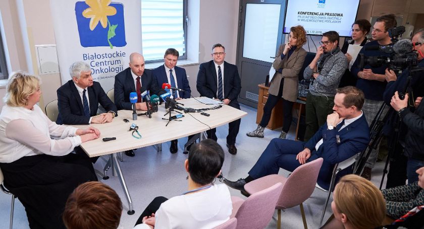 Pacjent onkologiczny będzie pod kompleksową opieką. To pilotażowy program wprowadzony w BCO