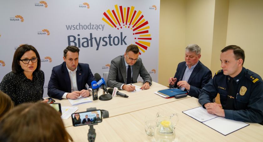 Władze Białegostoku apelują do mieszkańców o pozostawanie w domach