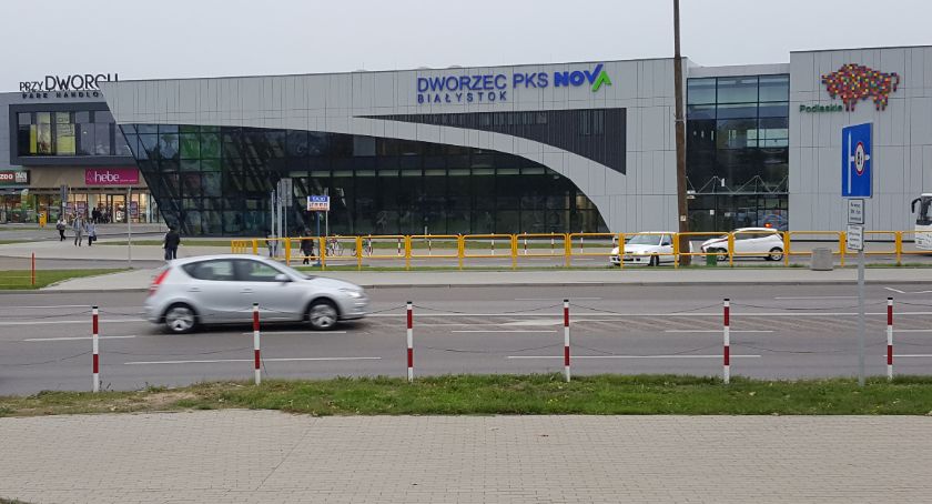 Będzie mniej kursów autobusowych PKS Nova. Chodzi o bezpieczeństwo podróżnych