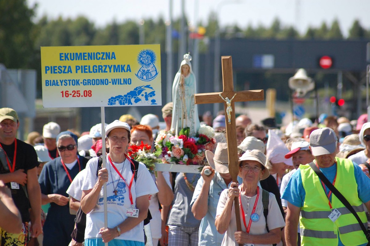 Rok Miłosierdzia i pątniczy szlak do Matki Bożej w Ostrej Bramie