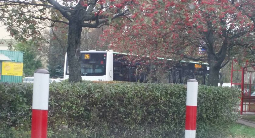 Zwrotów za niewykorzystane bilety miesięczne nie będzie, bo nie wiadomo kto i kiedy jeździł