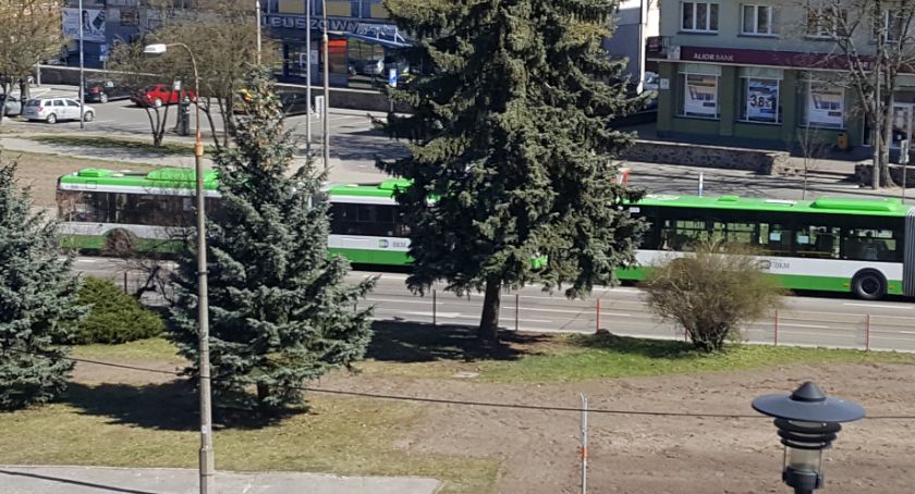 Autobusy BKM kursują, więc zwrotów za bilety nie będzie