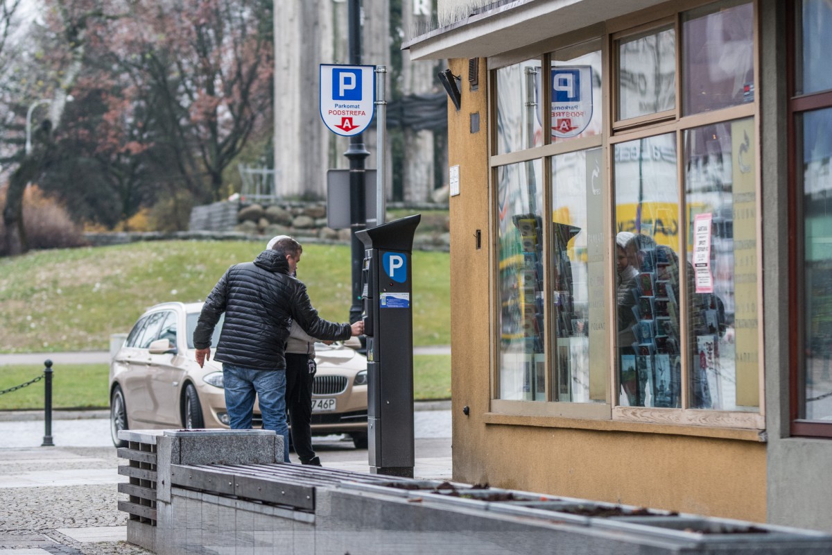 W Białymstoku możemy już korzystać z parkomatów