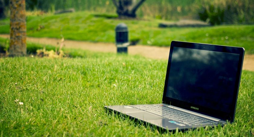 Prawie 100 tys. złotych wydał białostocki magistrat na zakup laptopów dla szkół