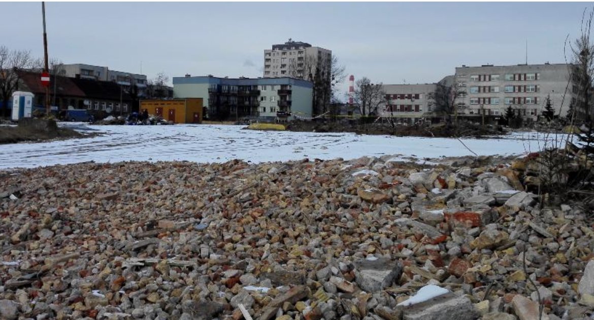 Będą się mury pięły do góry. Na Jurowieckiej