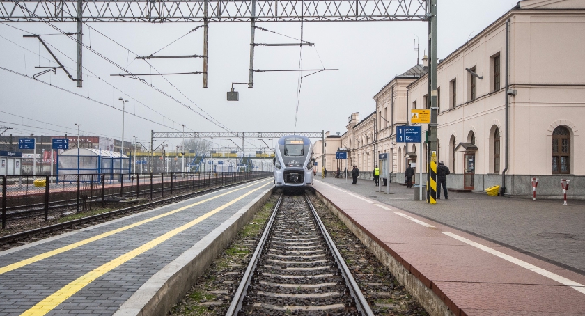 Podróżowanie pociągiem będzie łatwiejsze. Wzrośnie liczba połączeń
