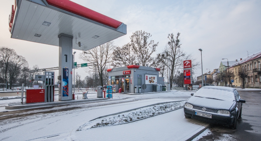 Kierowcy mogą liczyć na niższe ceny
