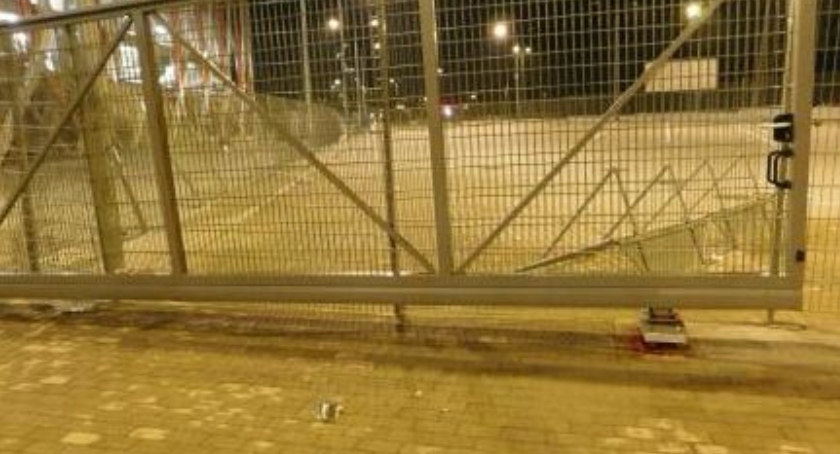 Stadion Miejski: bez sponsora tytularnego ale z tytułem Kryształowego. I z nowymi planami