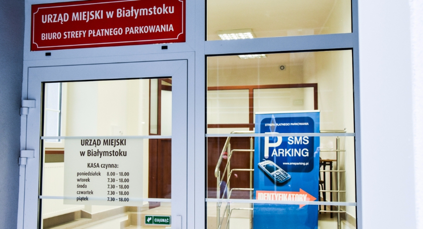 Niewykorzystane karty postojowe można zwrócić