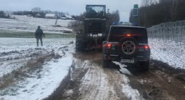 Zniszczone drogi w miejscowościach przygranicznych b&hellip;