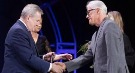 Dyrektor Teatru Wierszalin ze złotym medalem „Zasłuż&hellip;