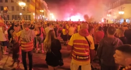 Jagiellonia Mistrzem Polski. Kibice fetowali w centr&hellip;