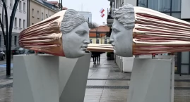 Rzeźba z ulicy Kilińskiego zniknęła. Wróci przed Boż&hellip;