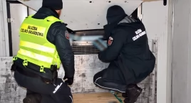 Służba celna zatrzymała w Budzisku przemytnika papierosów