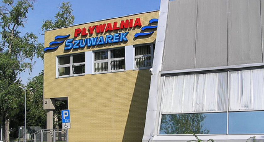 Ekologiczniej i taniej na pływalni. To pierwszy krok do eliminacji szkodliwych spalin