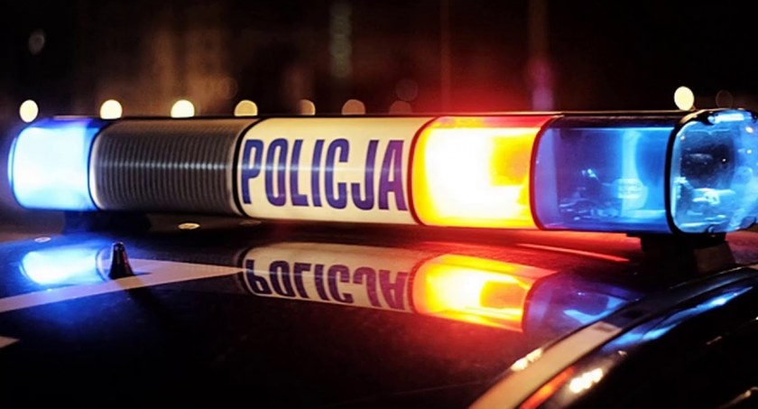 Interwencja przy ul. Fieldorfa. Nie dostał papierosa, wybił szybę w aucie! 
