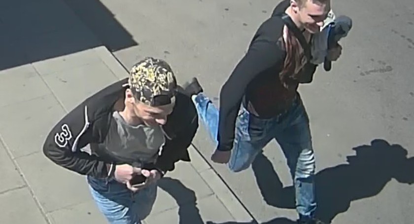 Złodzieje z bazarku przy Rondzie Wiatraczna poszukiwani [ZDJĘCIA]