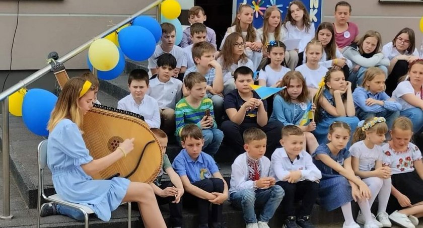 Międzynarodowy Dzień Wyszywanki w w Szkole Podstawowej nr 246 (ZDJĘCIA)