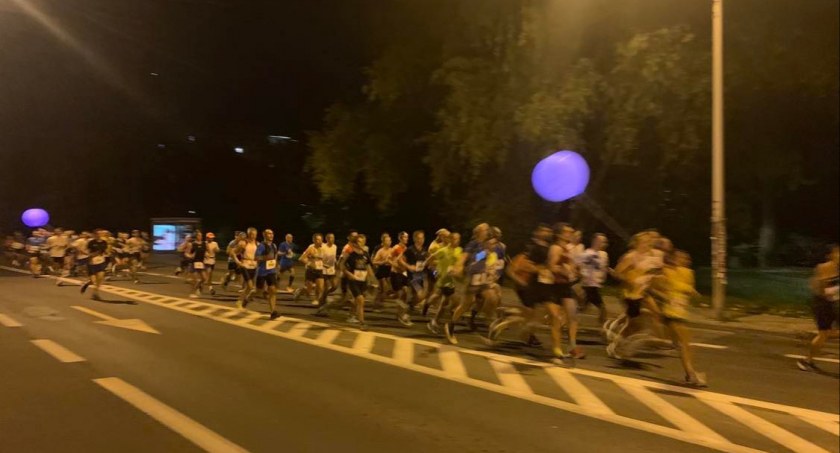 Praski bieg co podzielił mieszkańców…