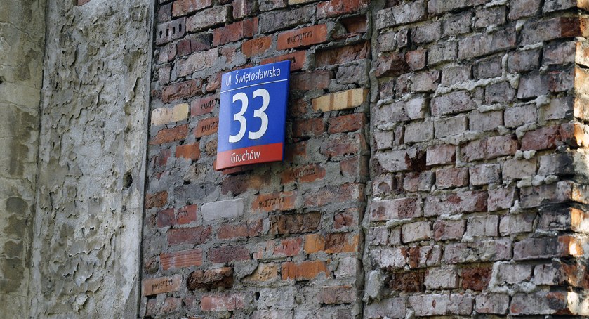 Ulica Świętosławska 33