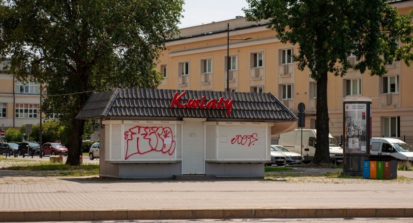 Kwiaciarnia i aktywiści miejscy