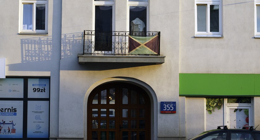 Flaga Jamajki na Grochowskiej