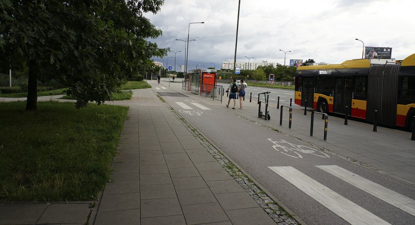 Przejścia dla pieszych i ścieżki rowerowe