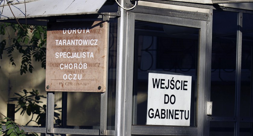 Jak nie urok to okulista