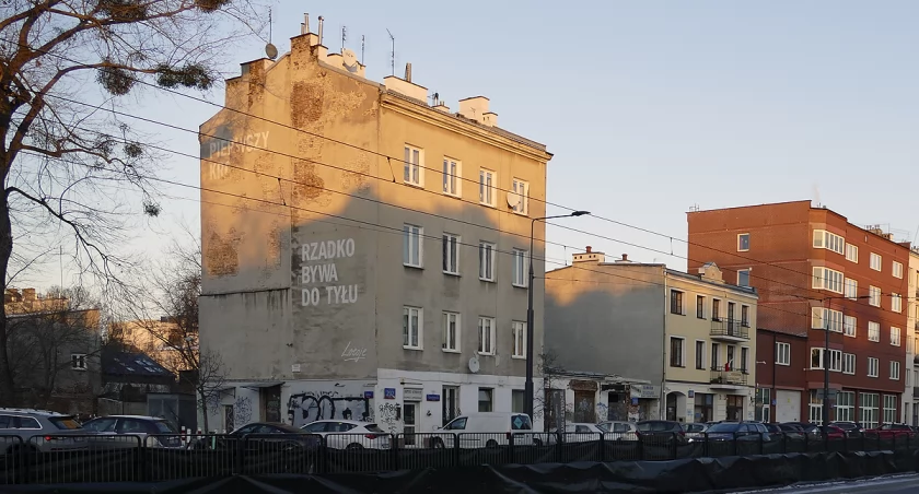 Pierwszy krok rzadko bywa do tyłu
