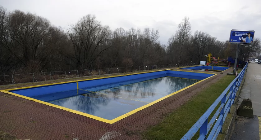 Baseny przy Wale Miedzeszyńskim