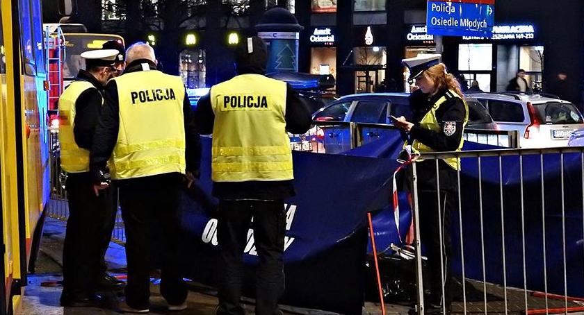 Śmiertelny wypadek na rondzie Wiatraczna [ZDJĘCIA]