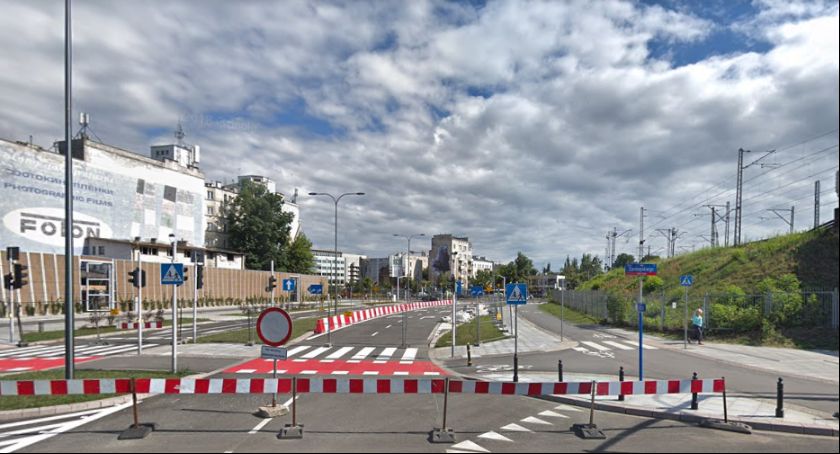 Łącznik, który nie łączy. Odcinek przy Sokolej gotowy, lecz nieprzejezdny