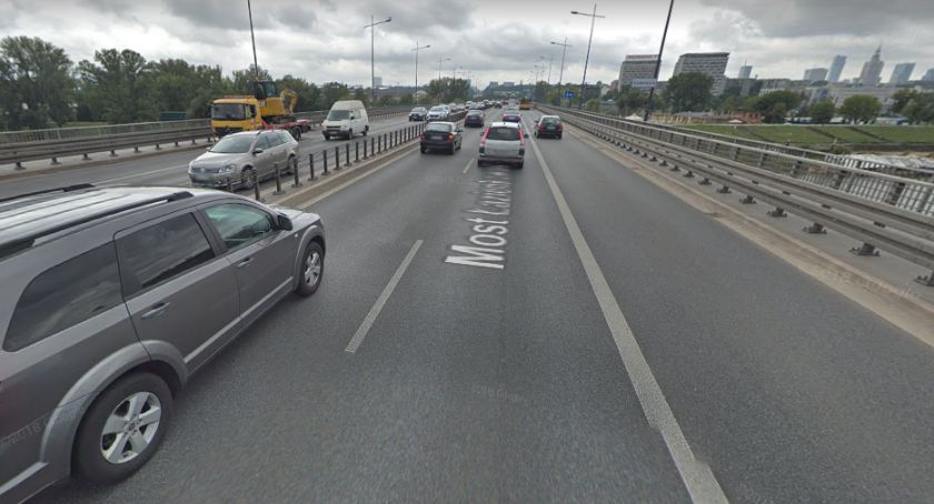 Drobna kolizja zablokowała Trasę Łazienkowską