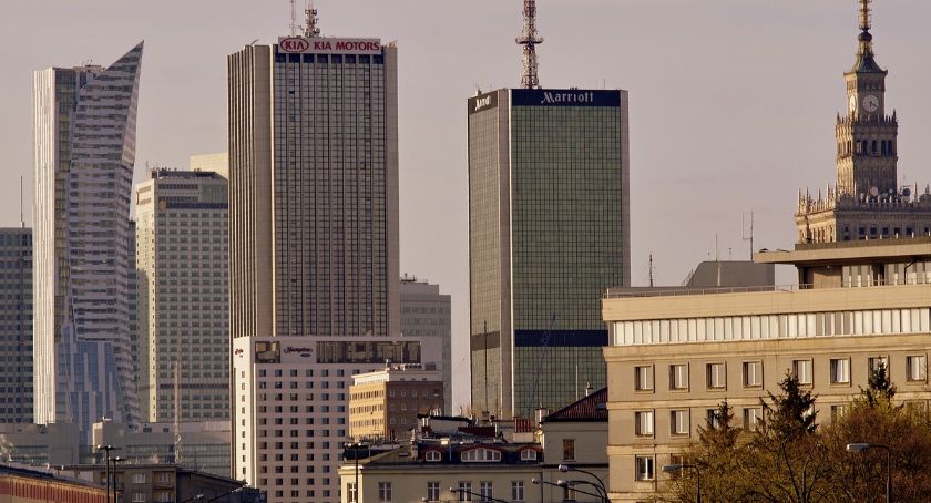 Wybierasz się do Śródmieścia? Sprawdź zmiany w parkowaniu