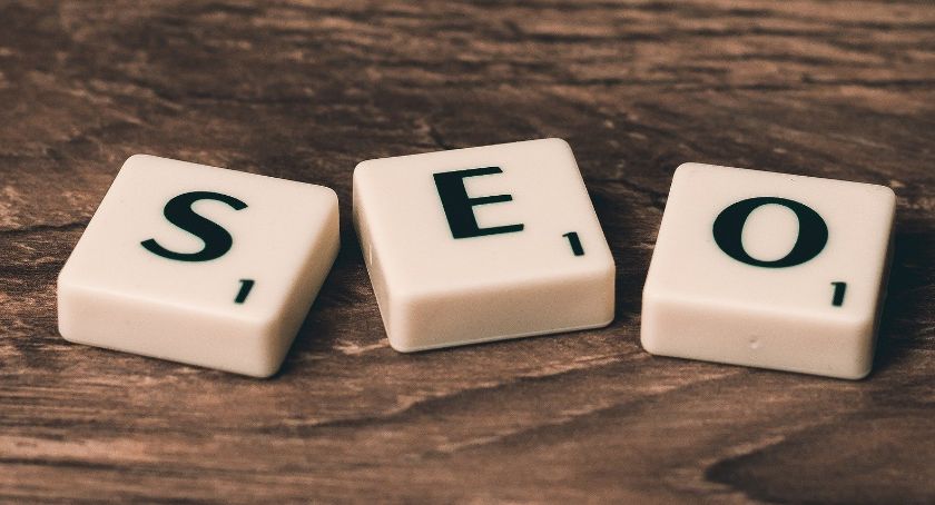 Czym jest SEO? Jak budować pozycję firmy w Internecie?