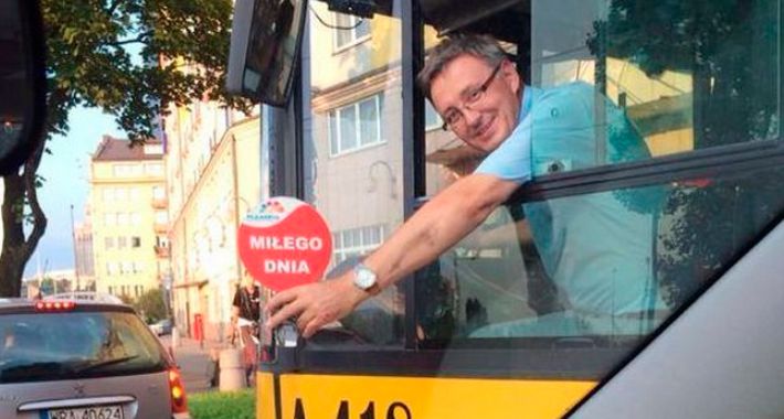 Komu przeszkadza 