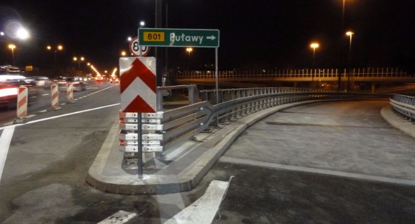 Otwierają zjazd z Mostu Łazienkowskiego w stronę Puław