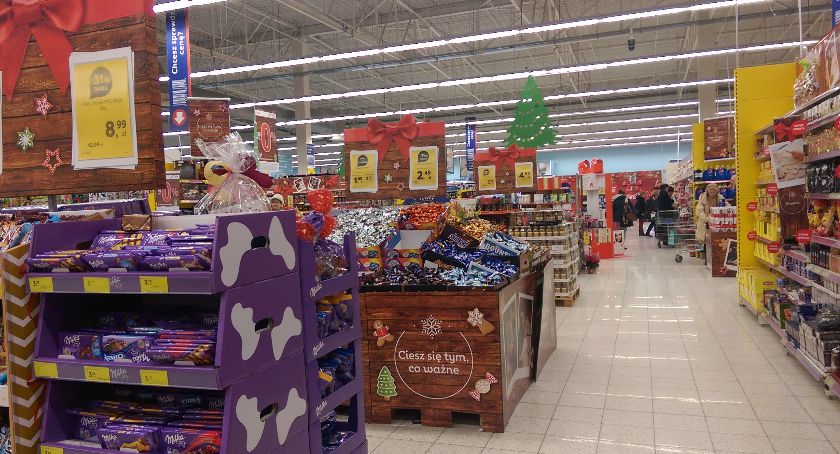Godziny otwarcia marketów na Pradze Południe w okresie świąteczno-noworocznym