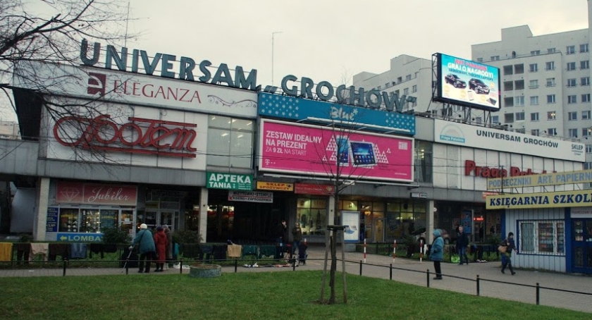 Uniwersam „Grochów” – pożegnanie w starym stylu