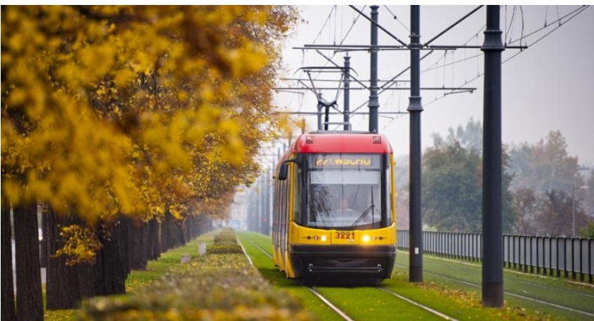 Tragiczna akcja ratunkowa w tramwaju. Nie żyje kobieta