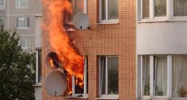 Pożar mieszkania na 13 piętrze. Dwie osoby nie żyją.