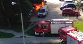 Karetka zapaliła się na ul. Motorowej [ZDJĘCIA]