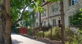 13 NIEZWYKŁYCH HISTORII. Spacer na Pradze-Południe! 