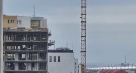 TRAGEDIA na warszawskim Gocławiu! 41-latek zginął na miejscu po upadku z wysokości!