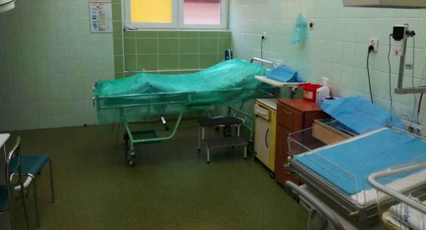 Kobiety chcą rodzić w Szczecinku, czas na remont oddziału położniczego