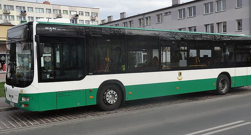 Darmowe autobusy w Szczecinku tylko dla uczniów i seniorów? Odpowiedź może zaskoczyć!