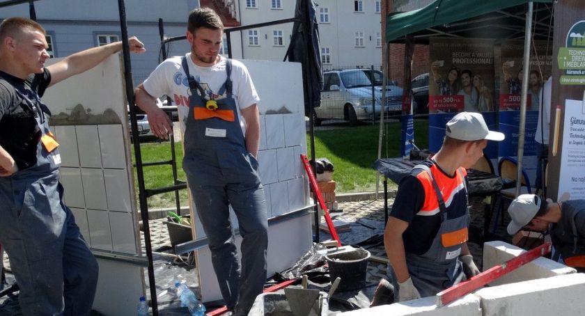 Po tych kierunkach znajdą pracę? Uczniowie w Szczecinku już wybrali