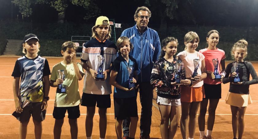Tenis: Grały skrzatki i skrzaci. Wojewódzki Turniej Klasyfikacyjny