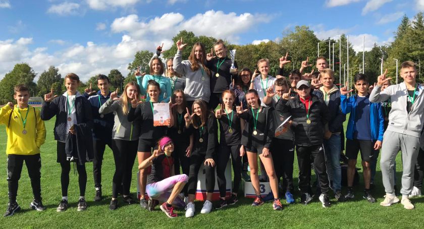 Licealiada w lekkoatletyce: Dziewczyny z I LO znowu najlepsze